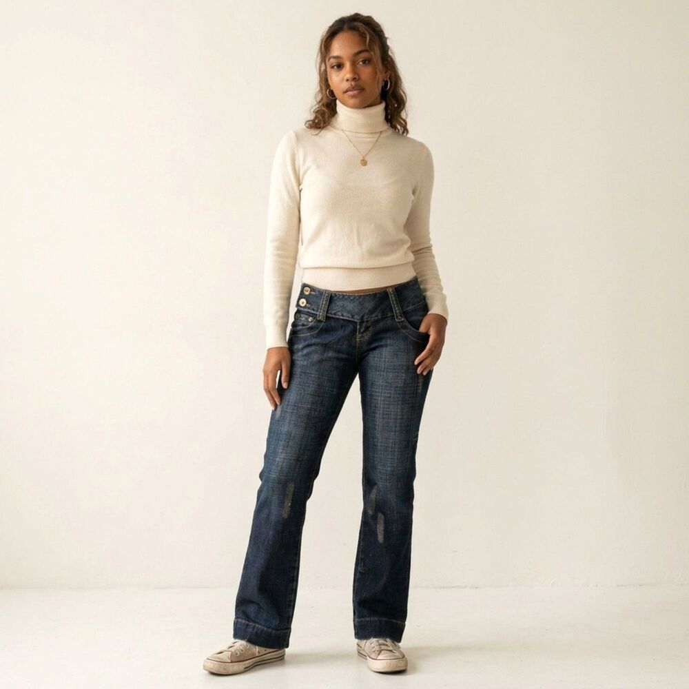 Mac Plus Women’s Jeans Size 4 Brazil 38 Dark Wash Beaded Waist Distressed